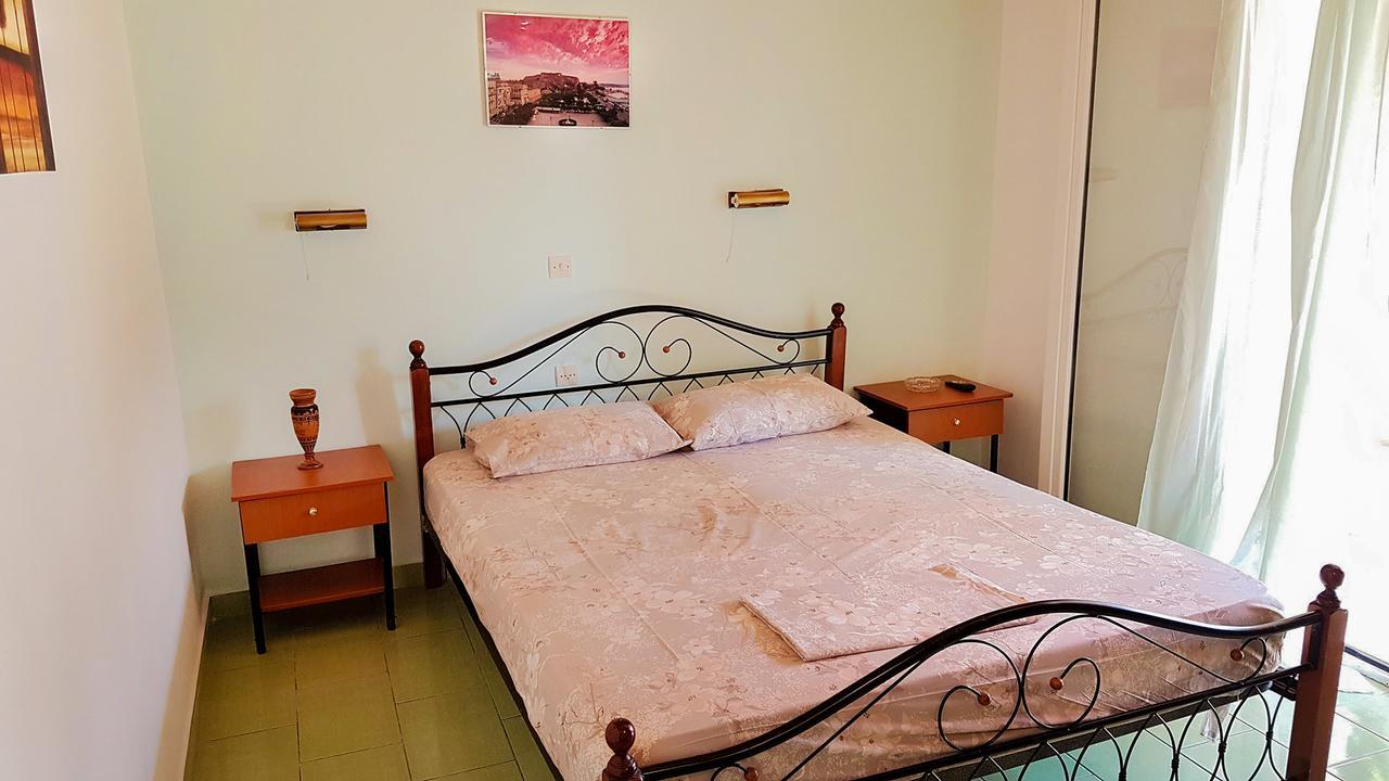 Villa Panorea Moraḯtika Luaran gambar