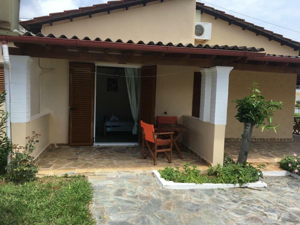 Villa Panorea Moraḯtika Luaran gambar